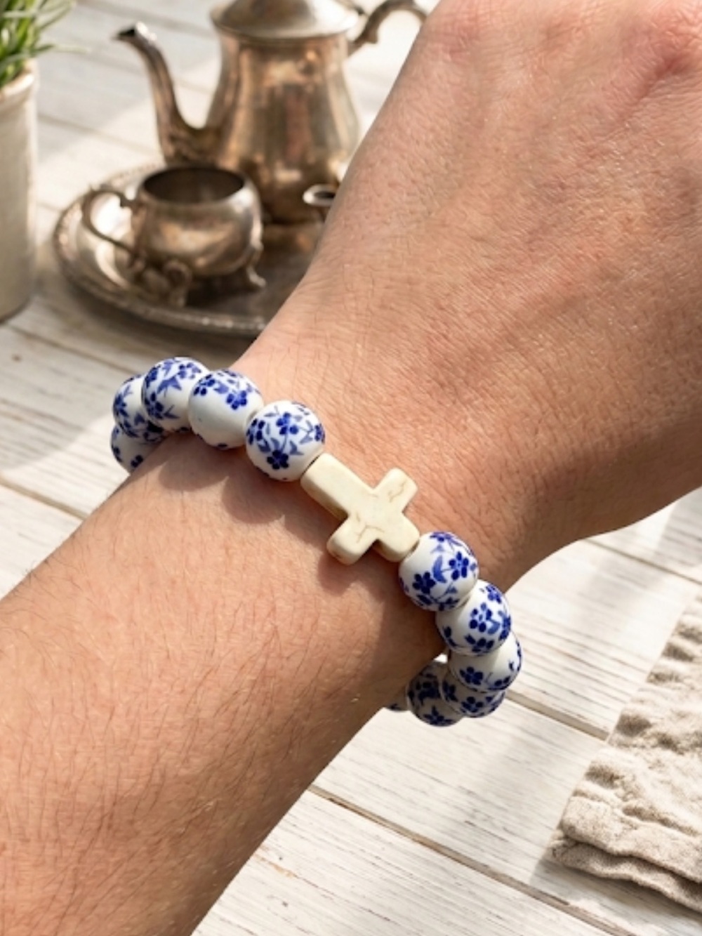 NWT Blue White Floral Beaded Cross Bracelet Cottagecore Christian Faith Jewelry